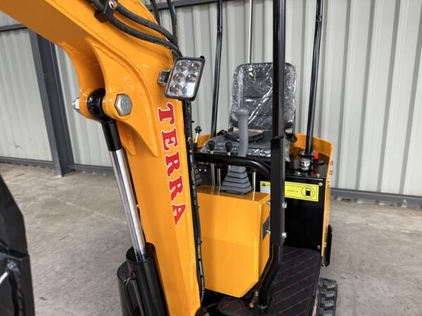 Mini pelle TERRA CS10.1 – Image 4