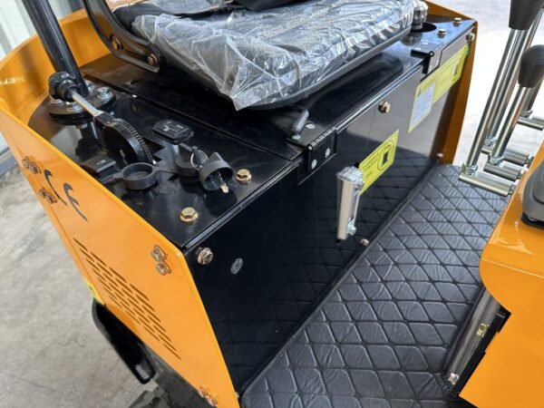 Mini pelle TERRA CS10.R – Image 17
